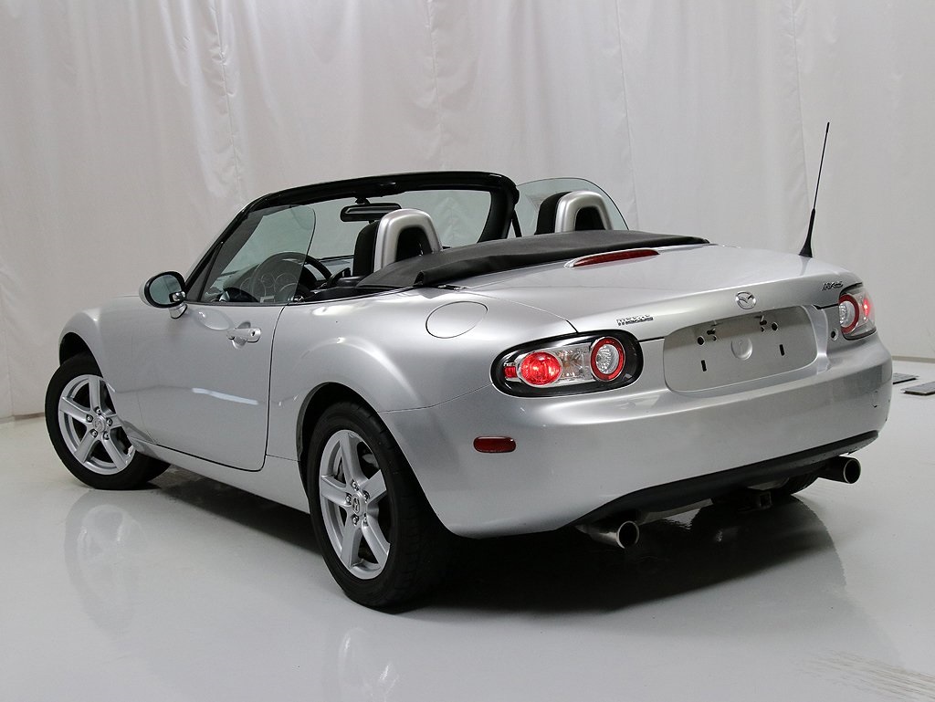 Pre-Owned 2006 Mazda Miata Touring 2D Convertible in Naperville # ...